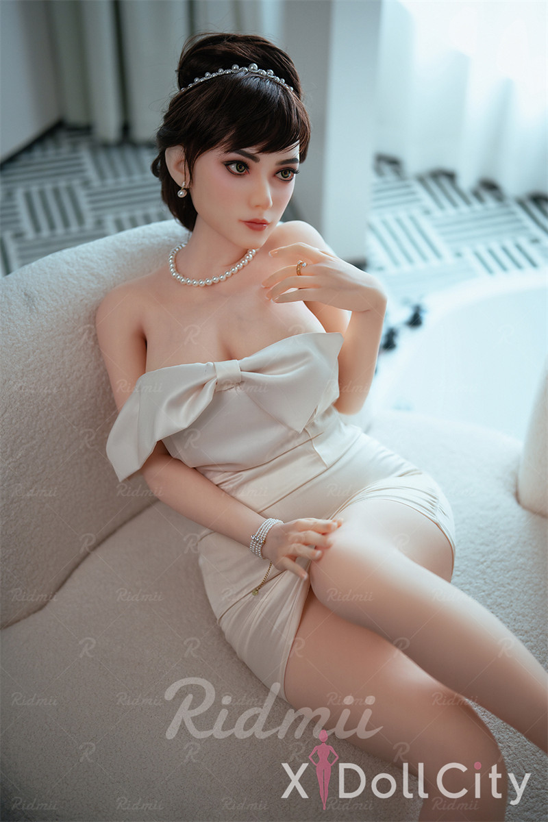 164cm TPE Head & Body Elegant Pearl Dress Doll