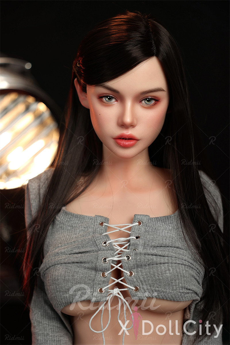 164cm TPE Body Silicone Head Love Doll – Gentle & Real