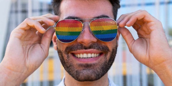 What is Queer Goggles