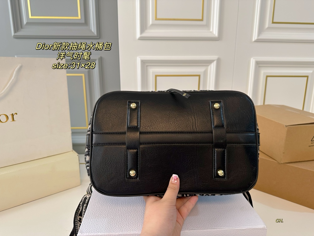 Replica Medium C'est Dior Bag