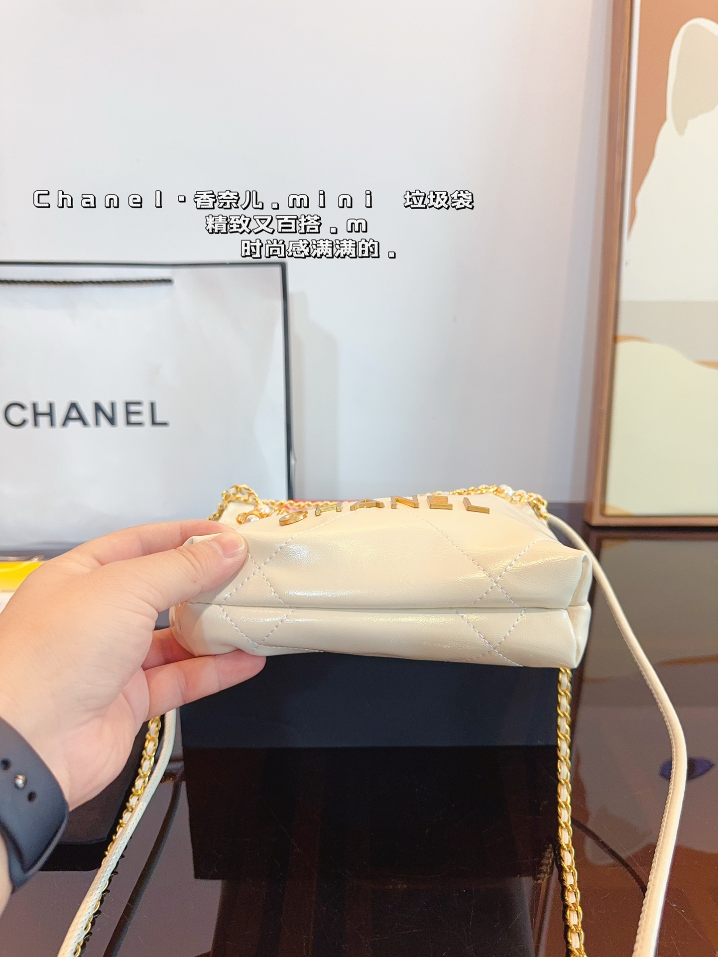 Chanel replica Bag 24A pendant Pearl bag