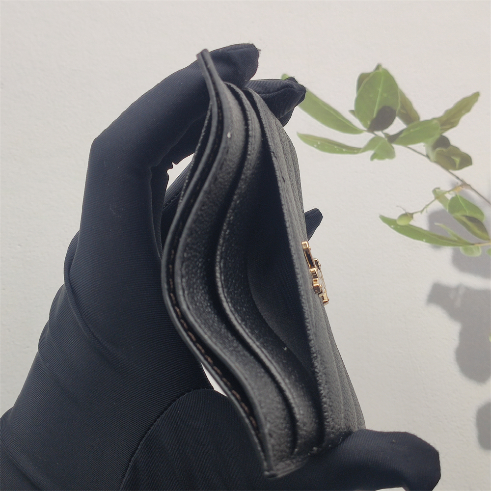 Replica YSL Grain De Poudre Matelasse Monogram Case