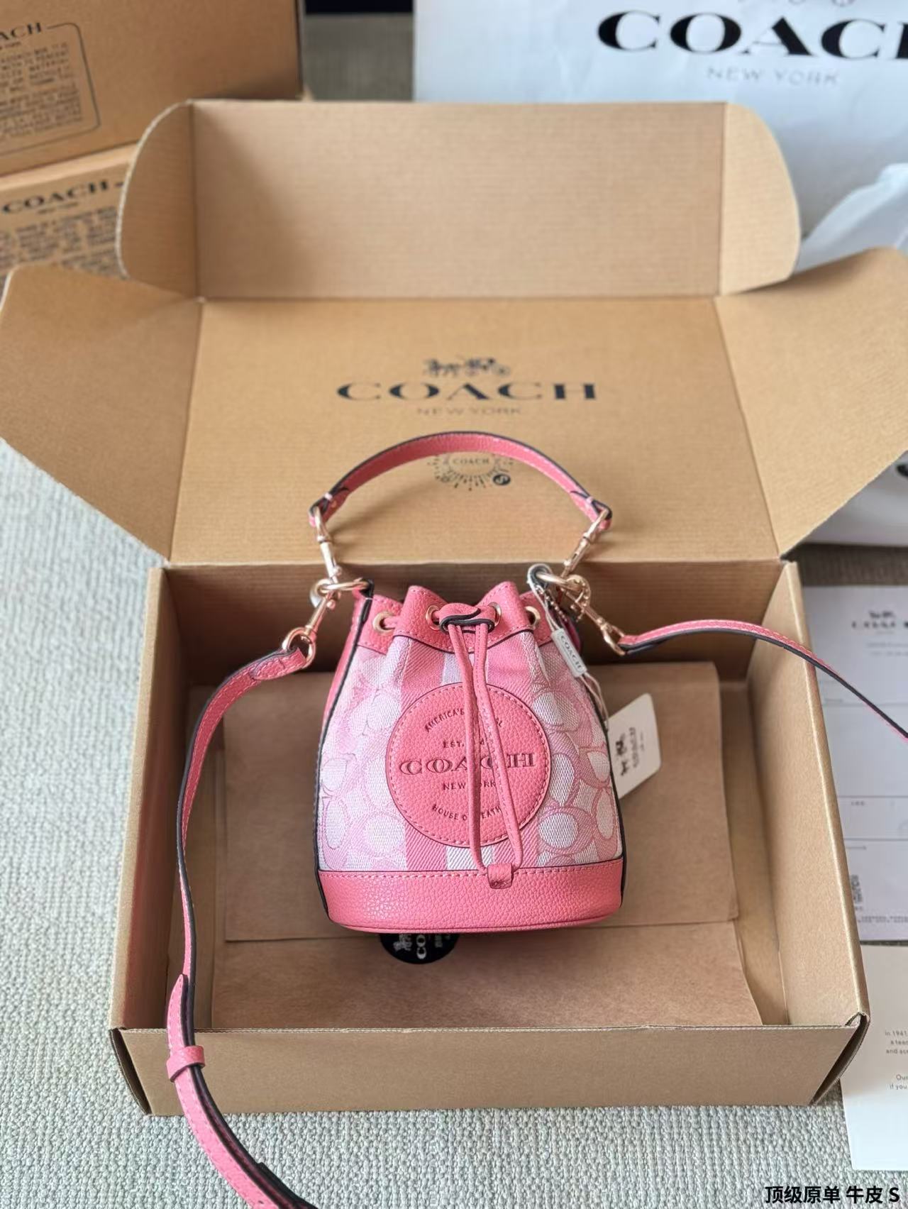 Coach dempsey 14 mini bucket bag