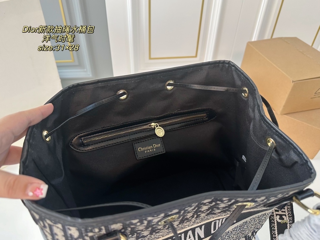 Replica Medium C'est Dior Bag