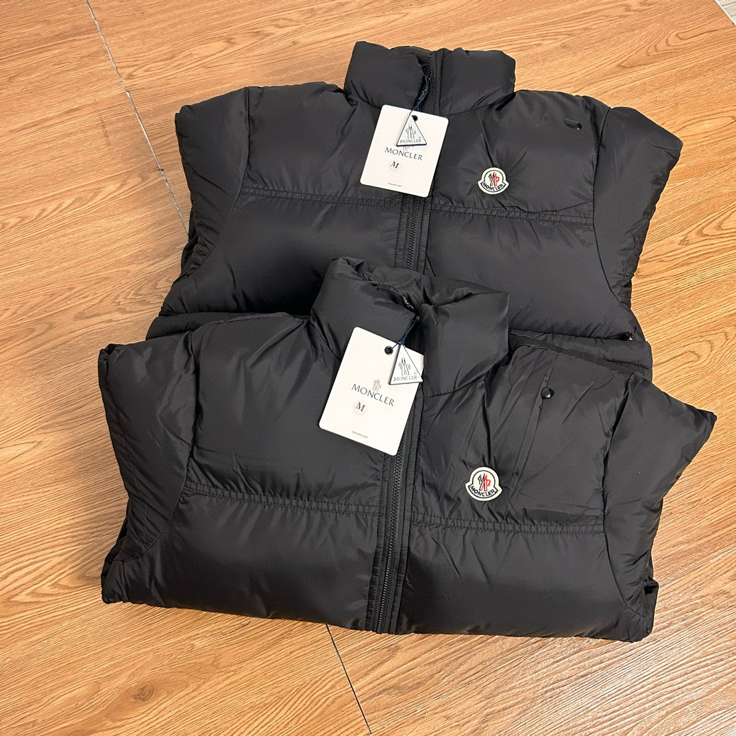 Moncler Black down cotton clothes