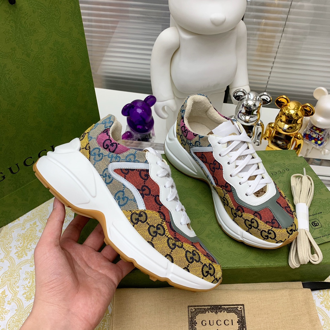 Gucci sneakers