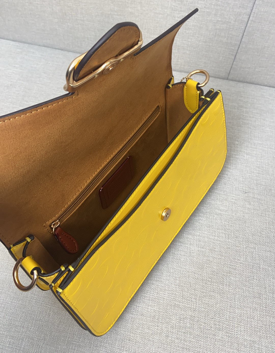 Coach CT856 Tabby Signature bag