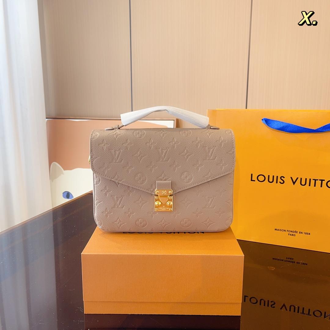 LV  Replica Pochette Metis colour Bag