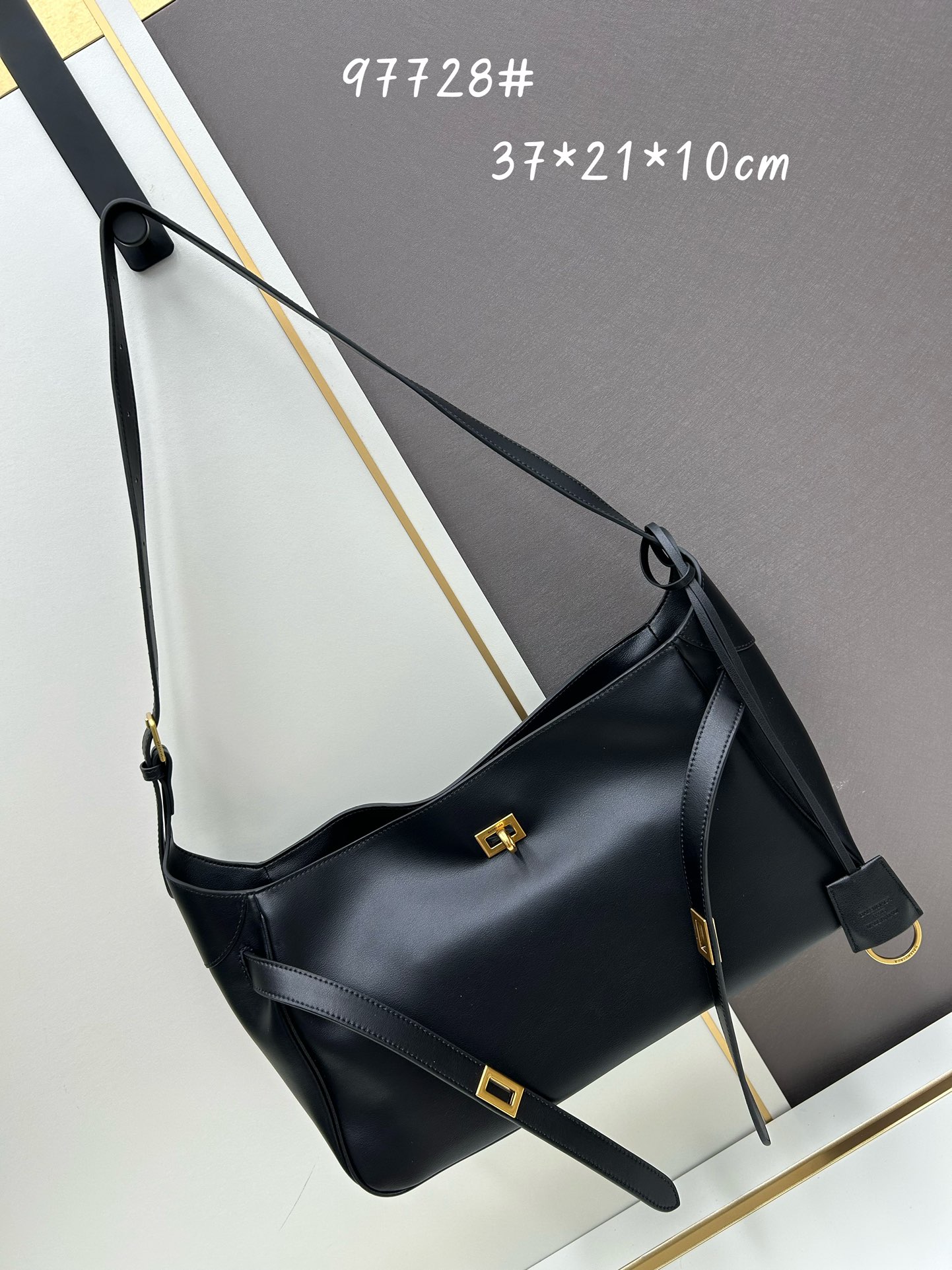 Balenciaga 24 Re-see bucket shoulder bag