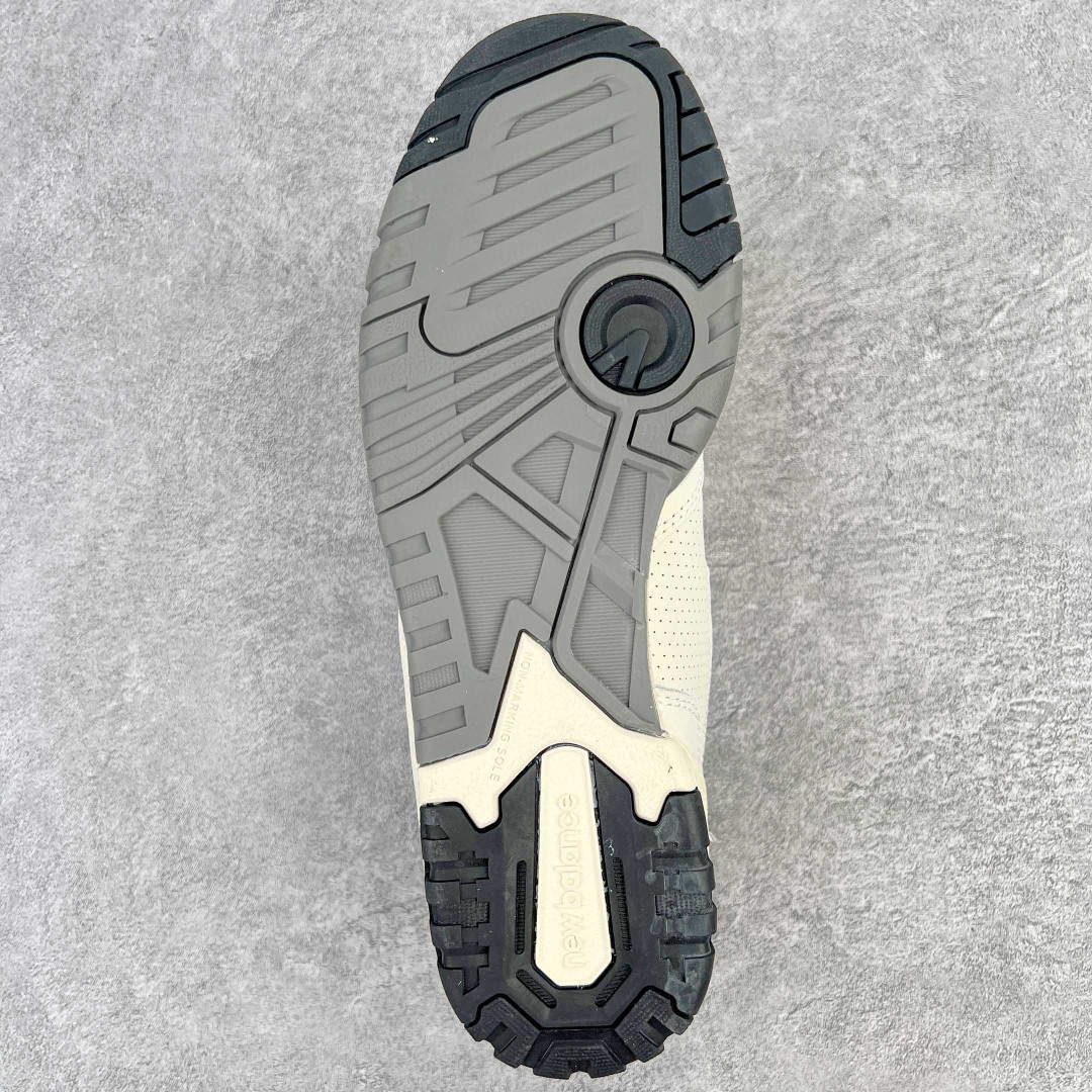 High Quality New Balance NB550 Sneakers