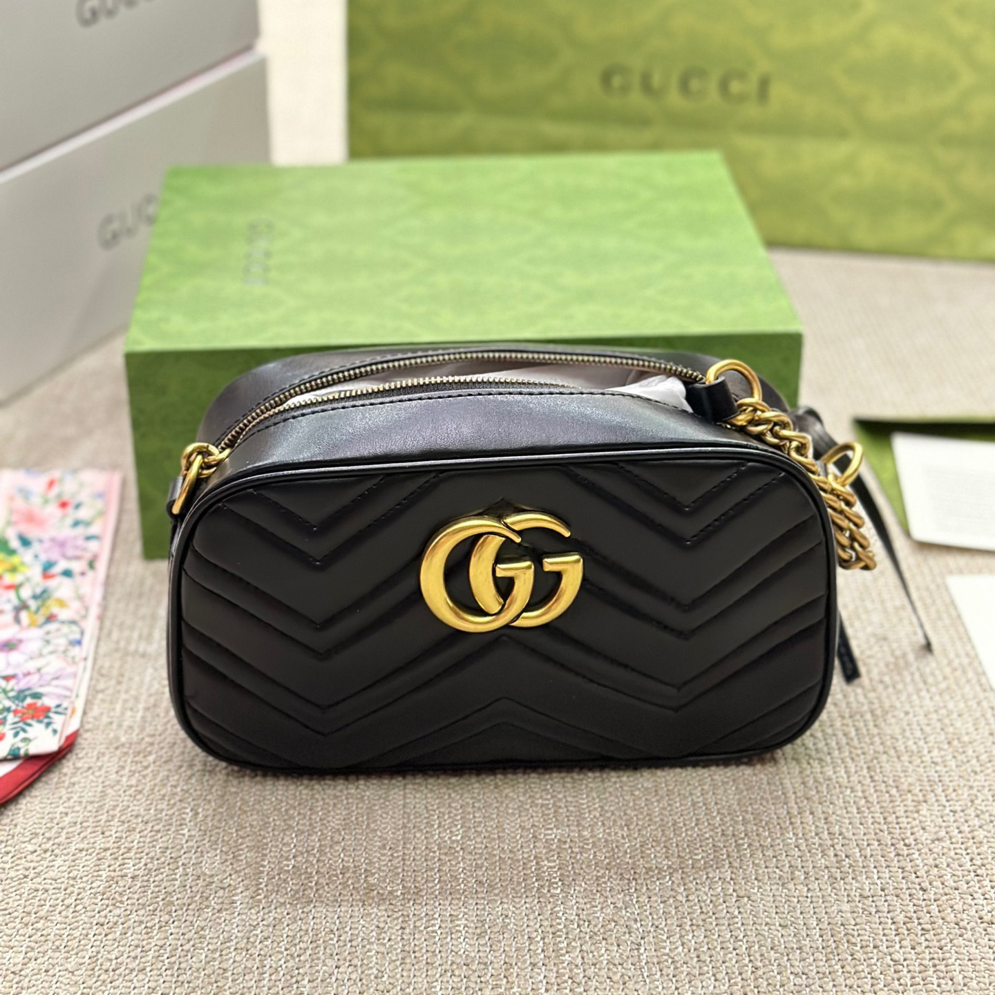 Gucci marmont chain bag