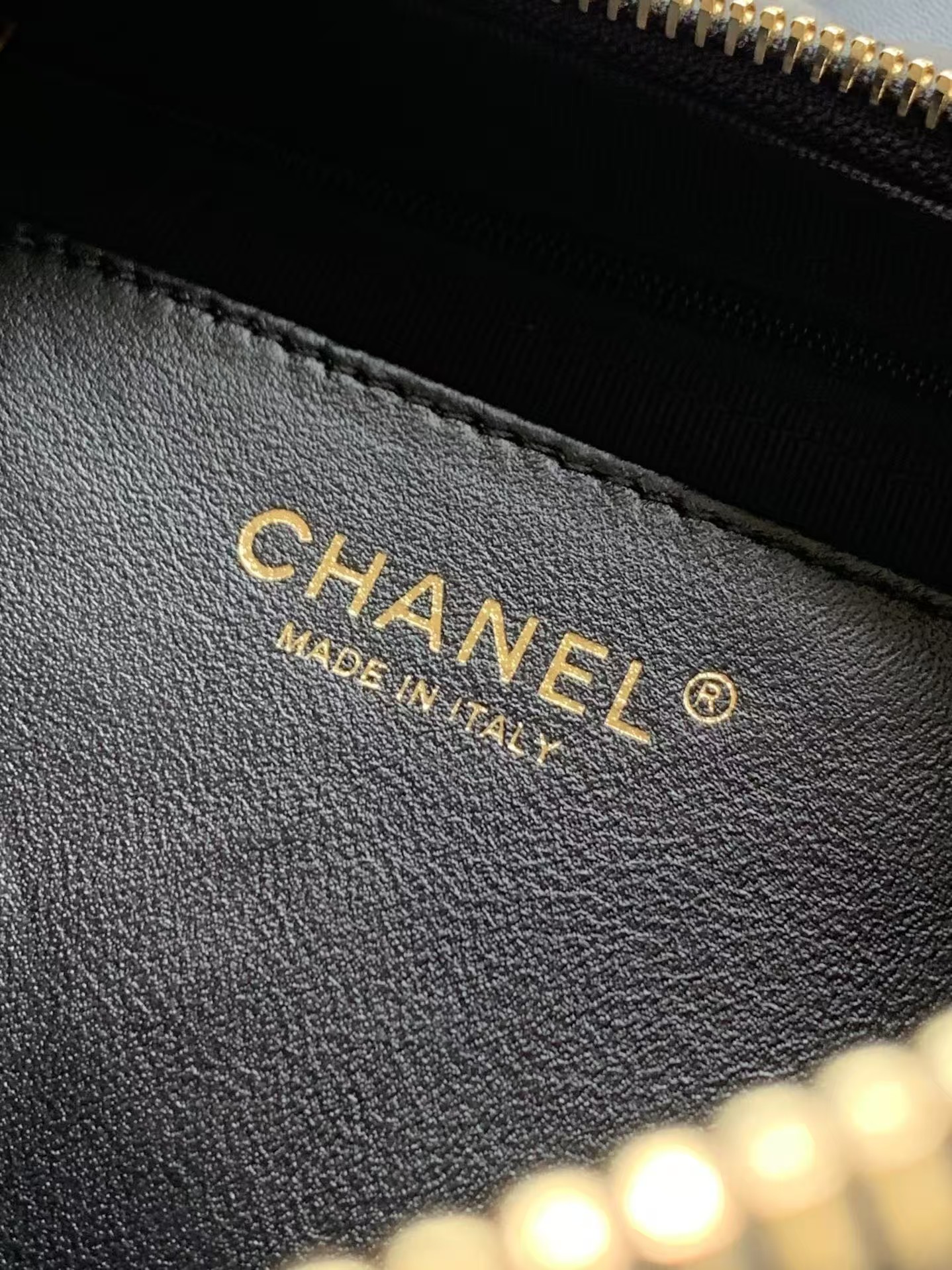 Top version chanel hobo chain bag