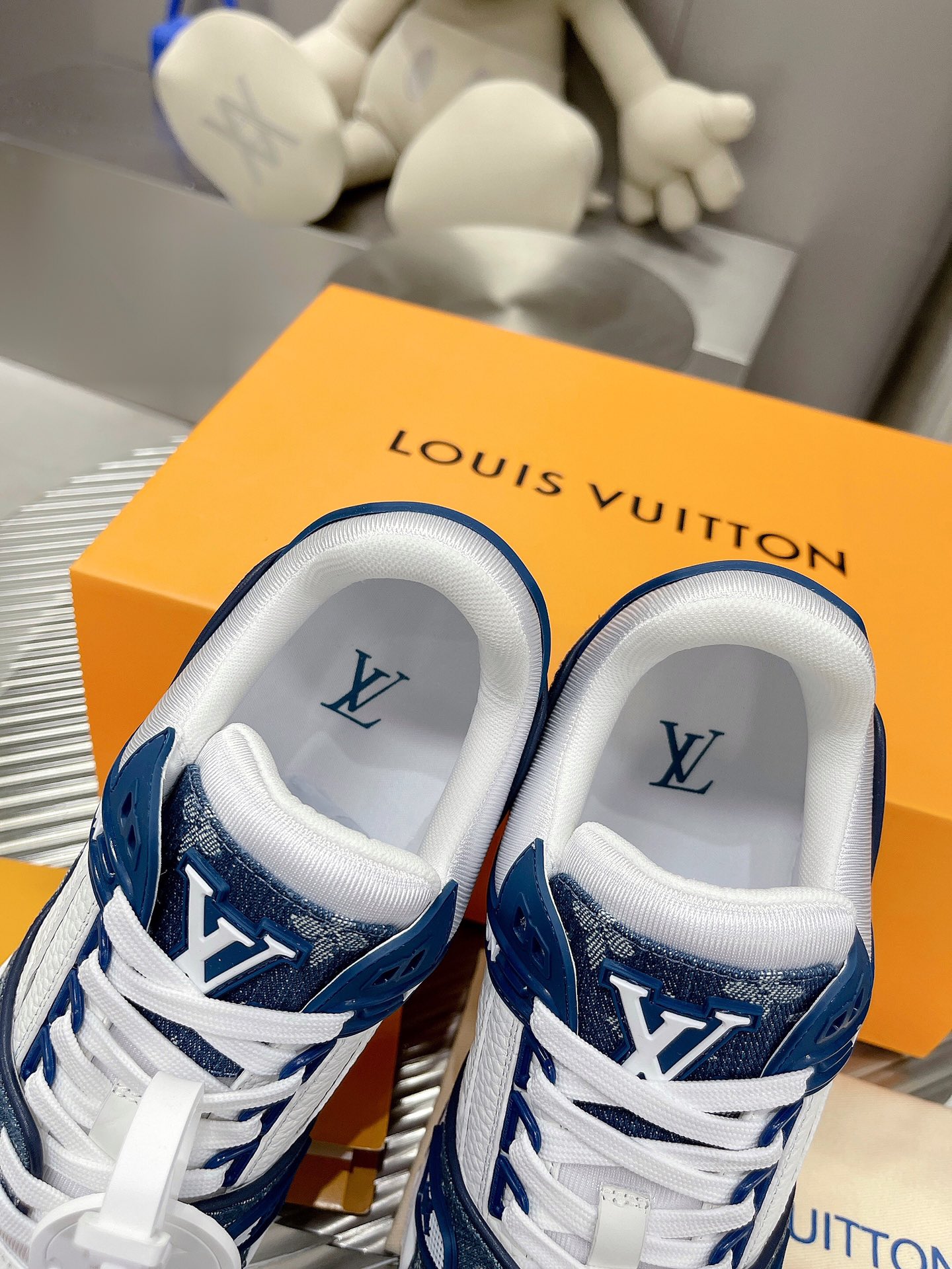 LV trainer sneaker low