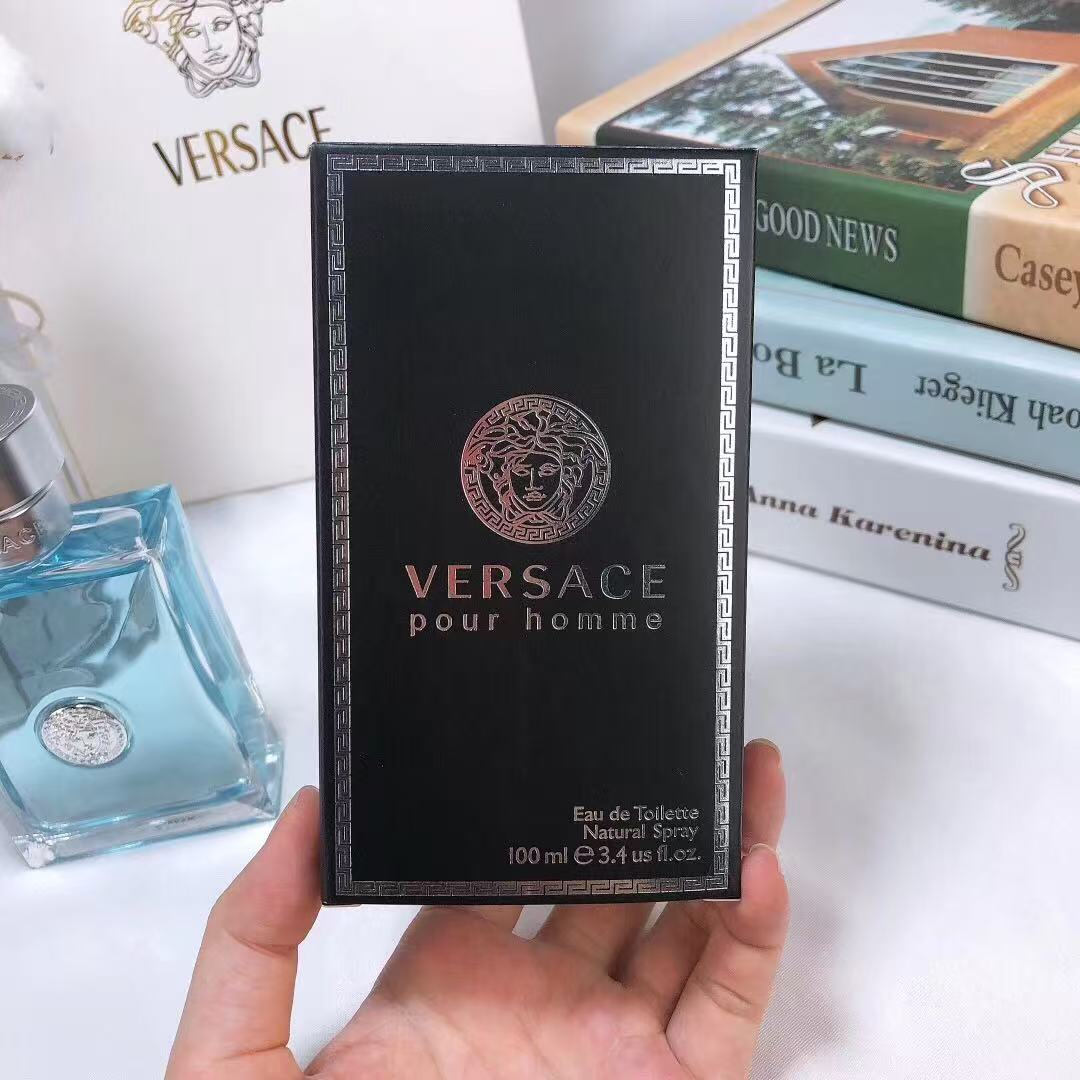 Versace ur homme Classic Men's perfume