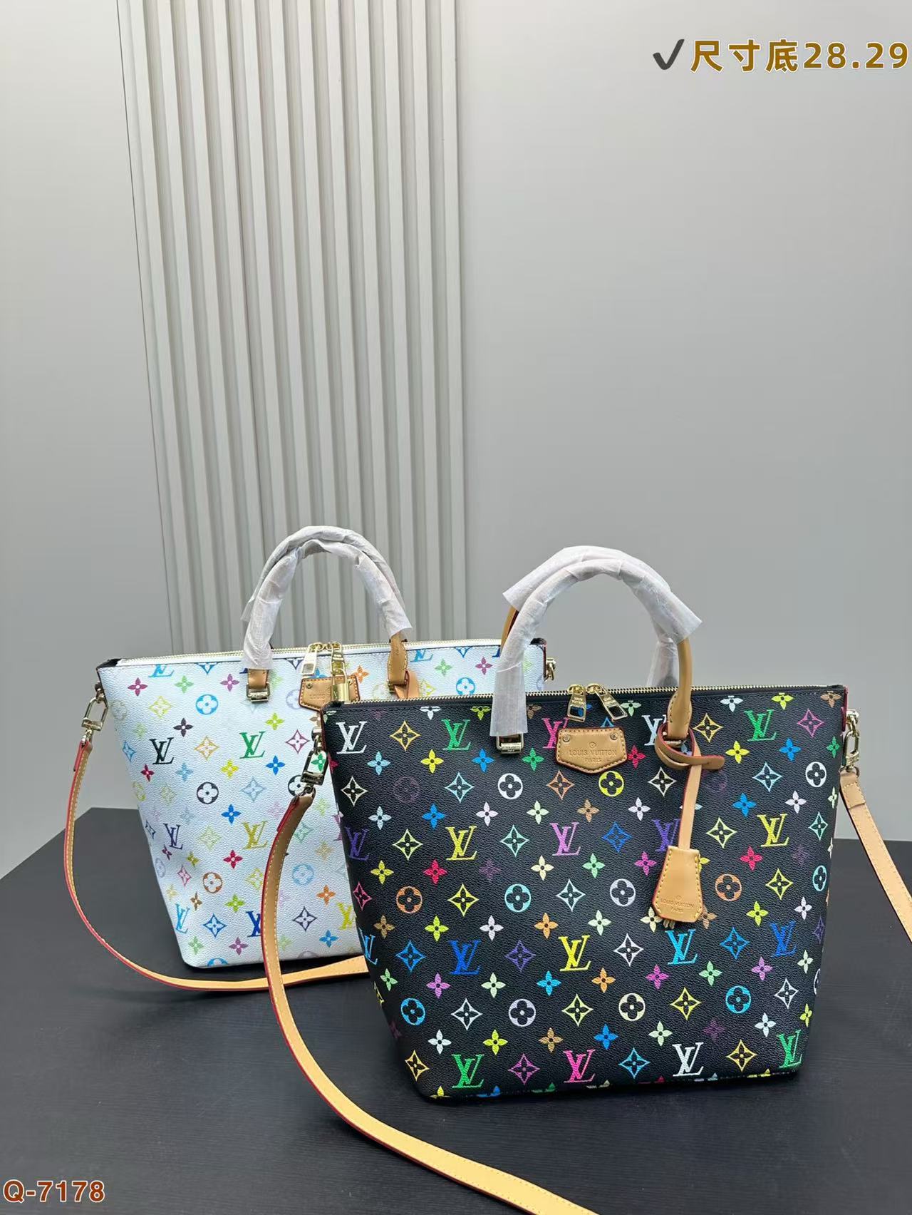 Louis Vuitton vintage dumpling bag