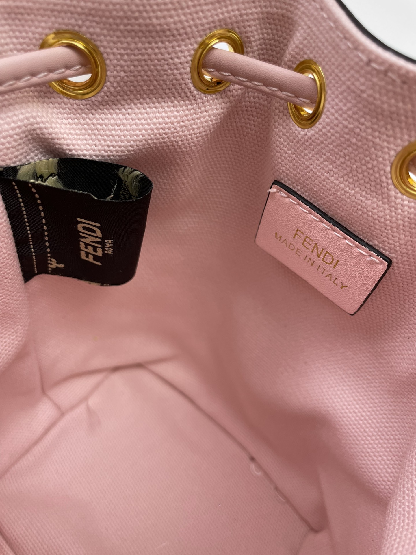 Fendi Mon Tresor  bucket bag