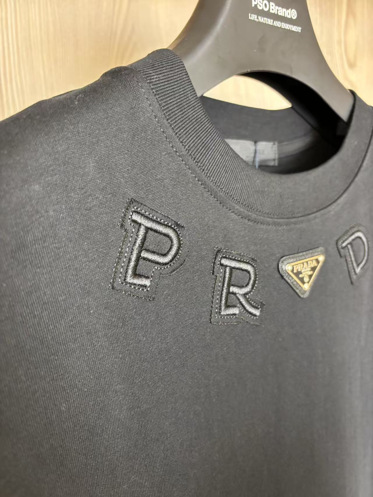Prada classic triangle logo short sleevePrada classic triangle logo T-shirt