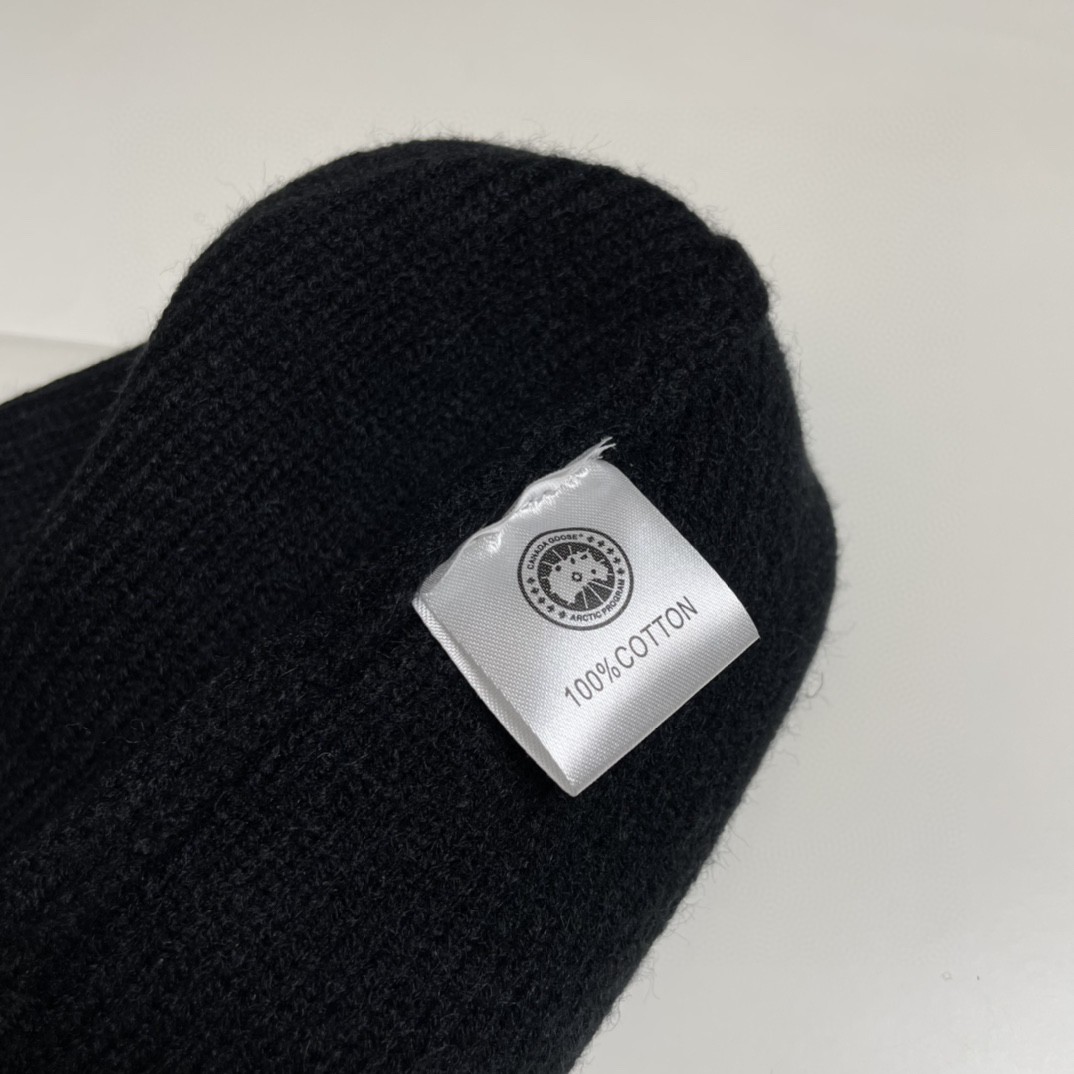 Canada Goose Logo Beanie Warm Hats