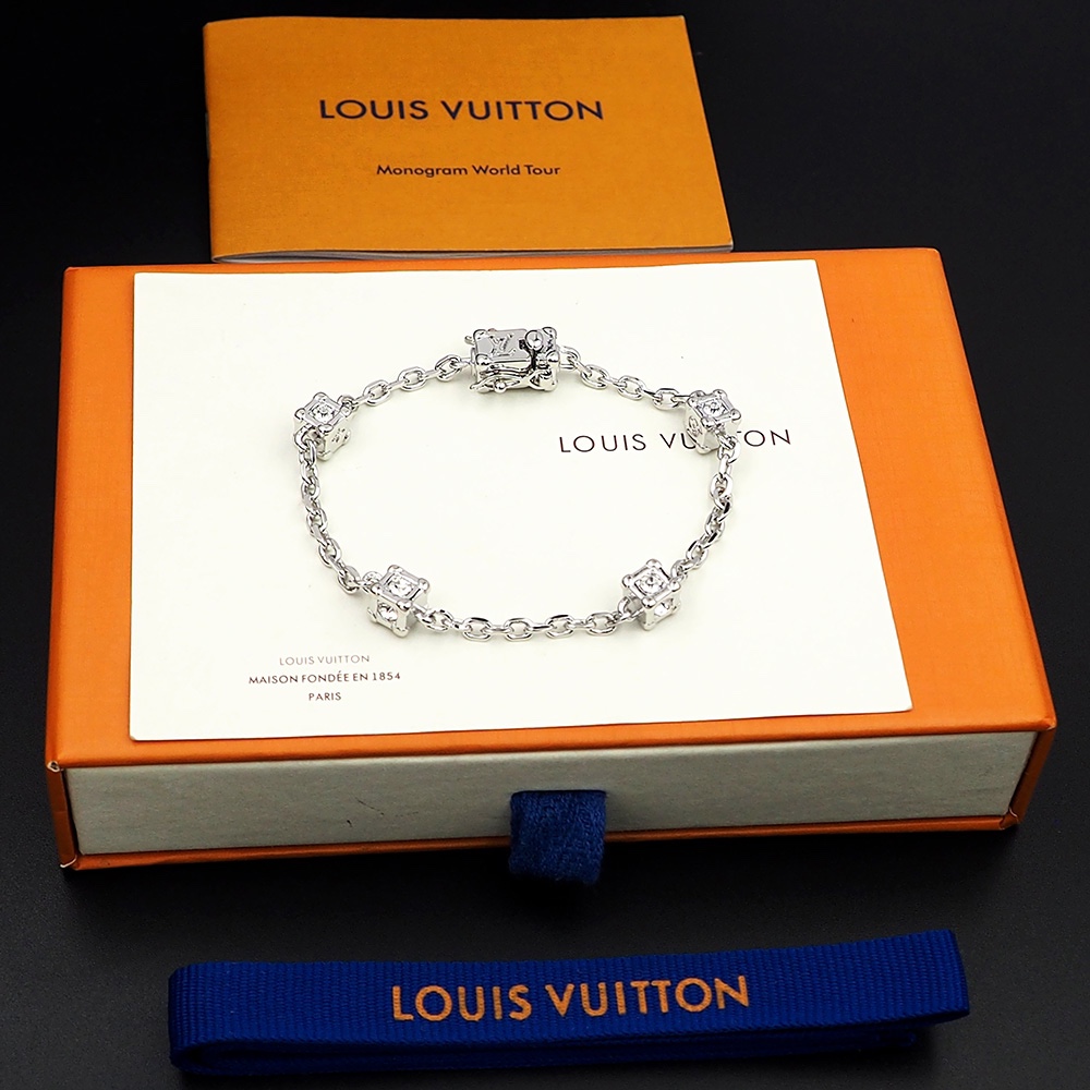 LV Necklace bracelet earrings cube dice series set