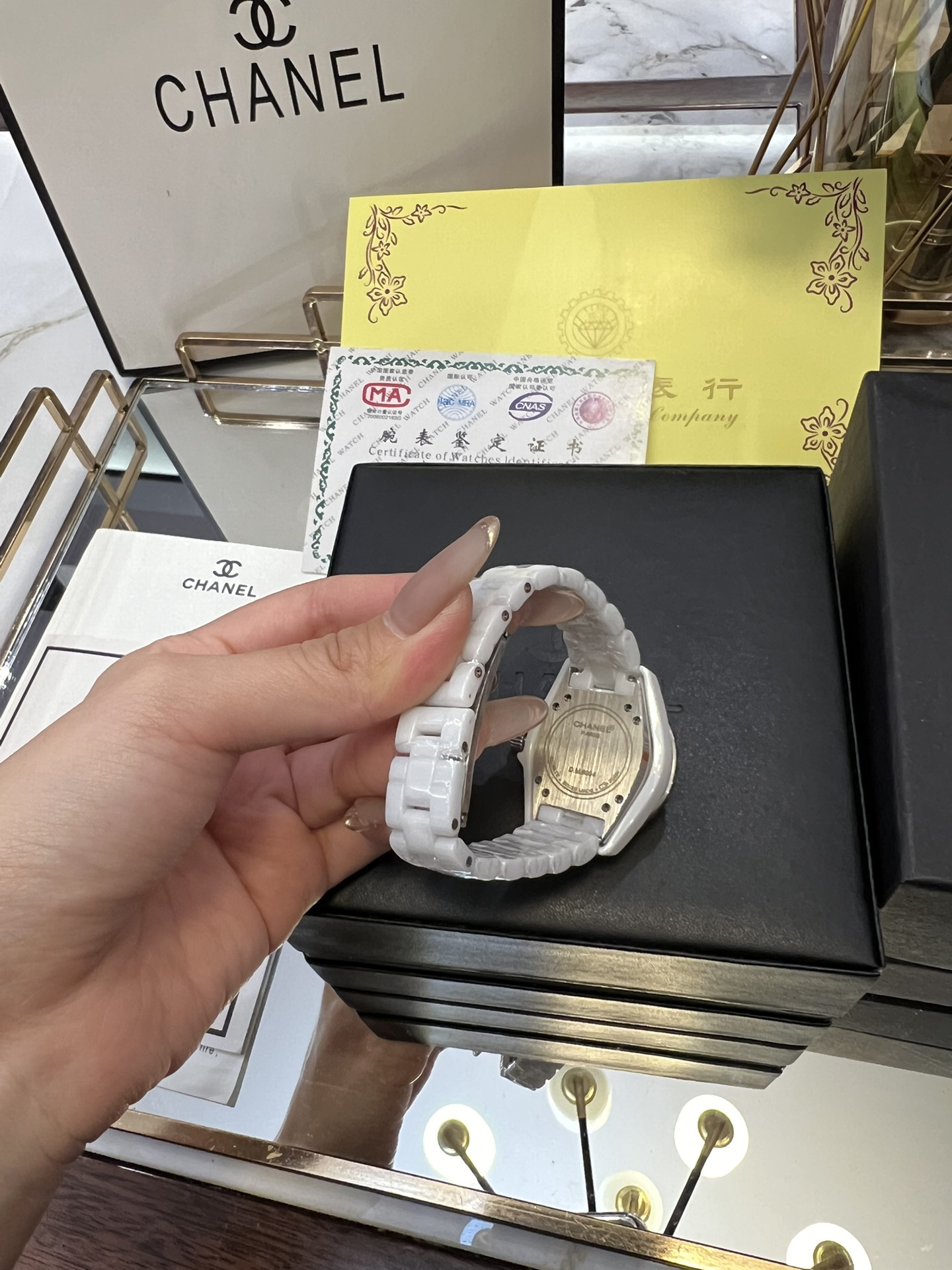 Replica CHANEL J12 Ceramic Quartz Ladies Watch