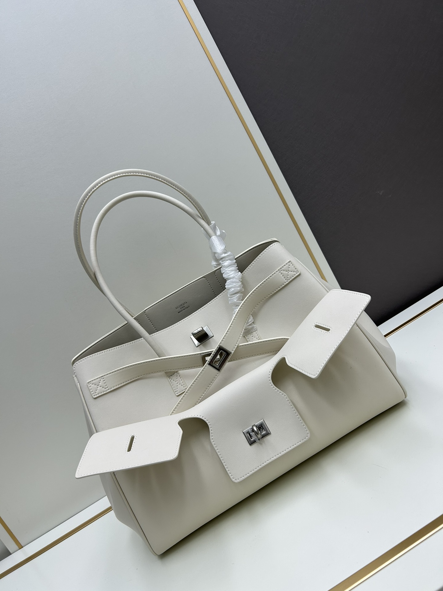 Balenciaga Belair handbag