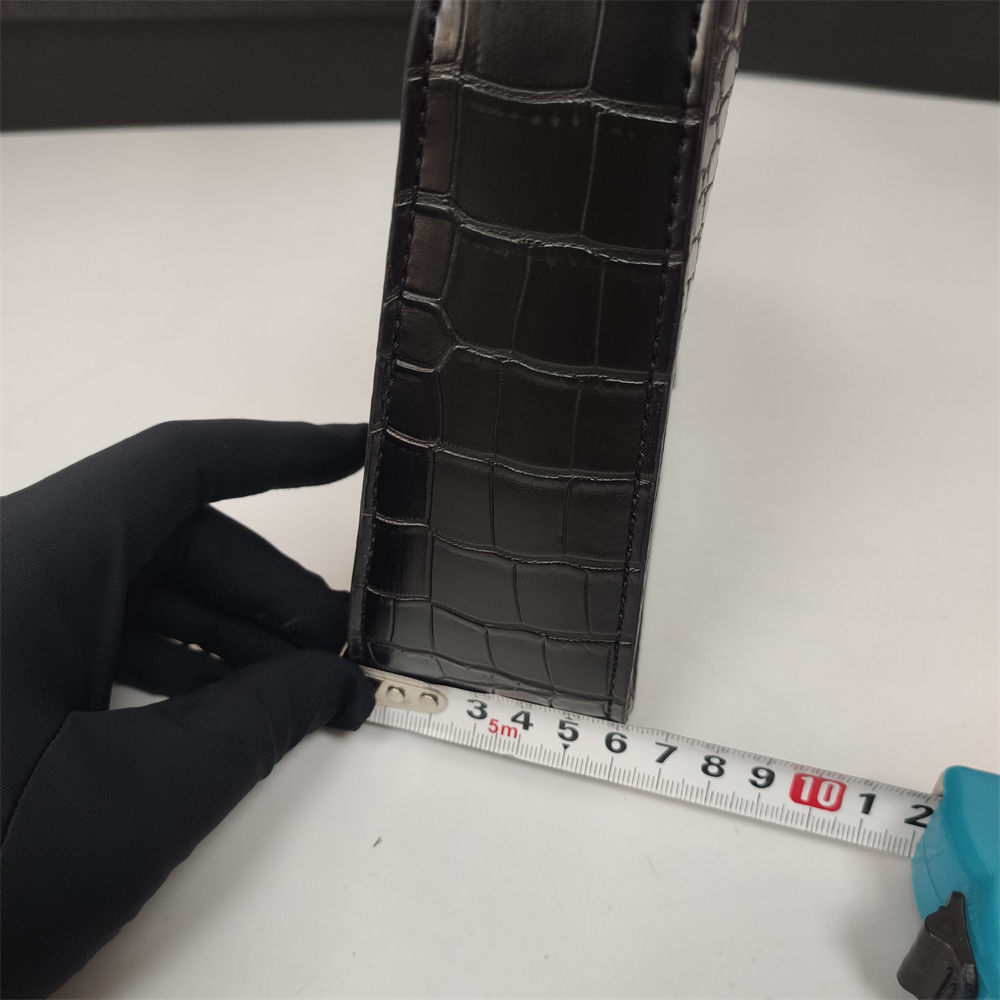 Replica Saint Laurent Cassandra  Le 5 à 7 Hobo Bag