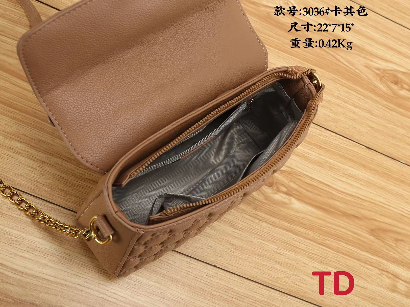 Gucci embossed bag replica