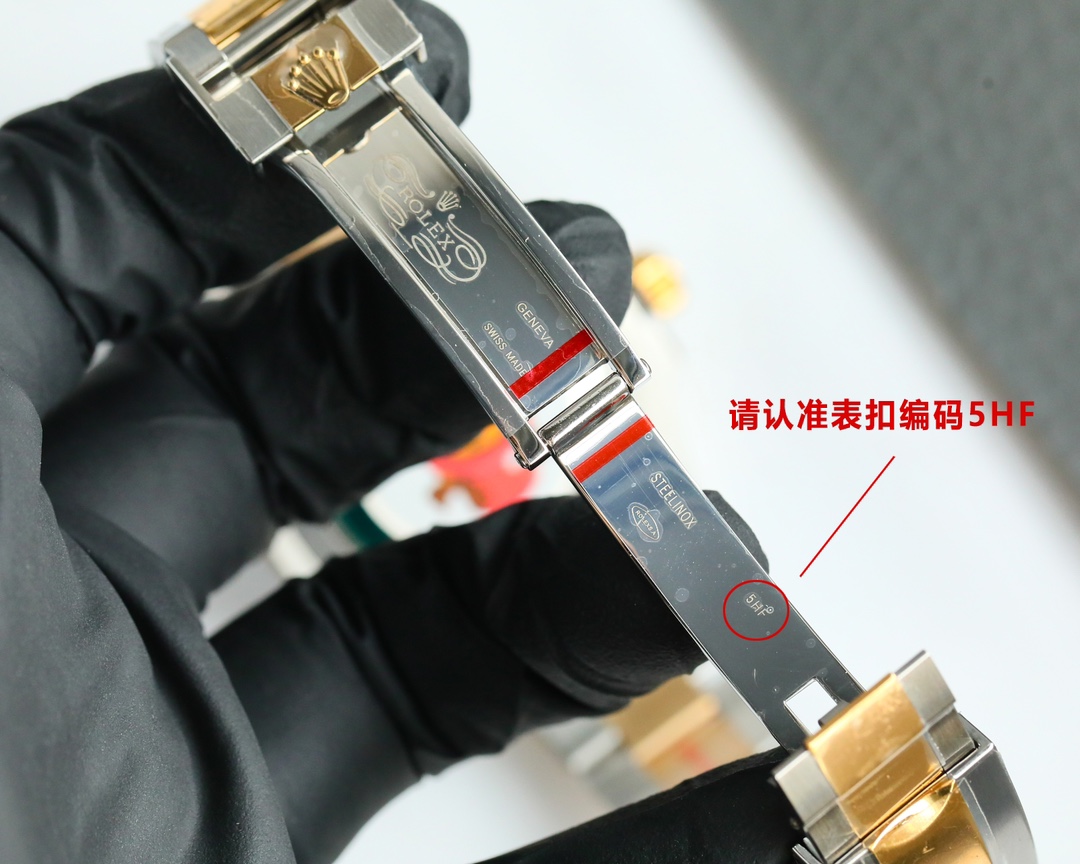 Replica Rolex Submariner Date 40 Dial Yellow Gold Watch