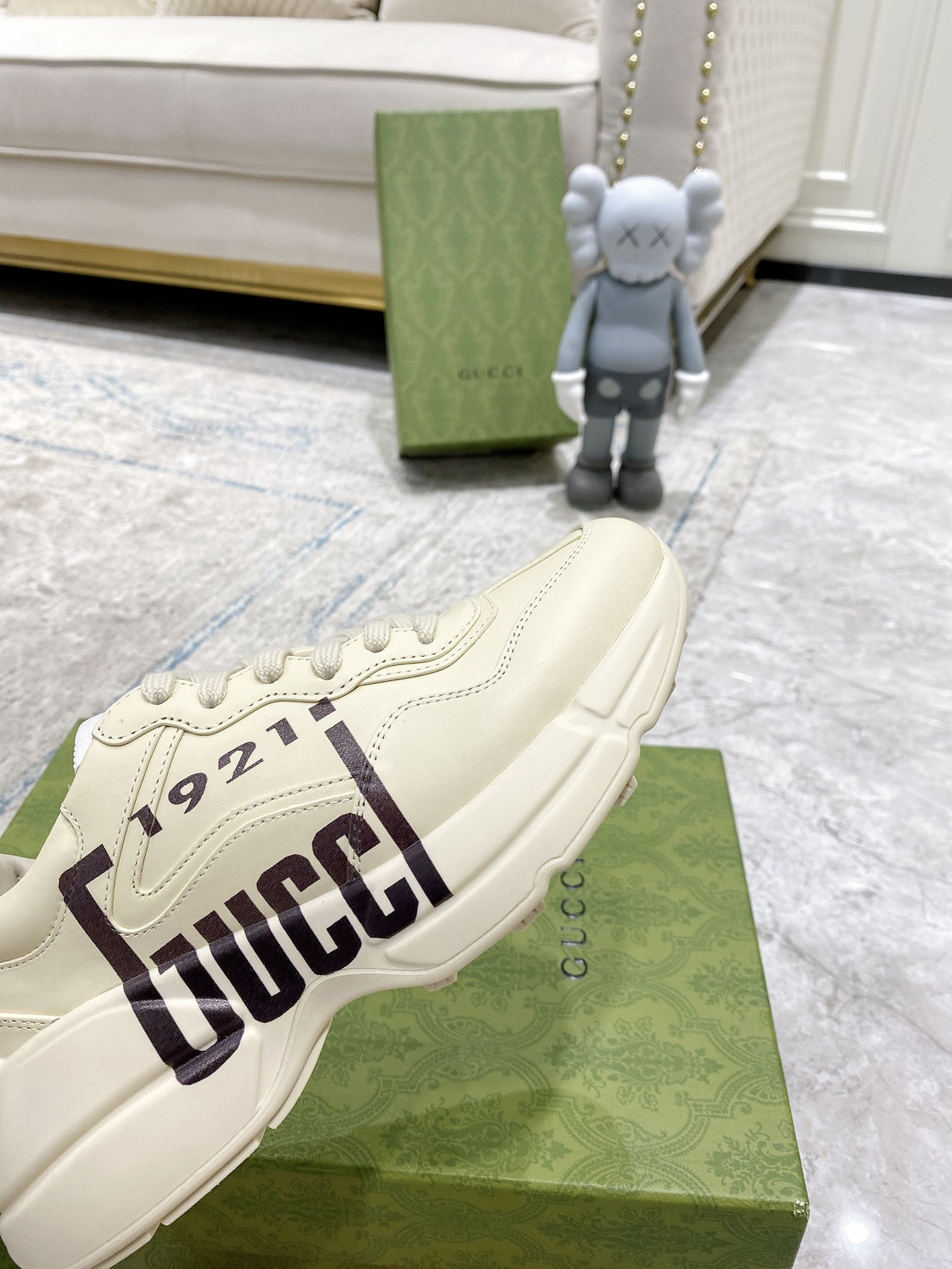 Gucci sneakers