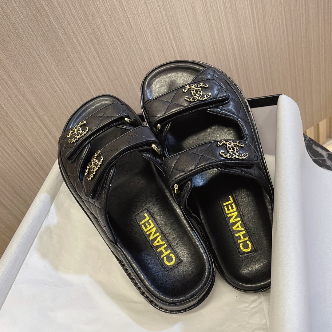 Chanel Beach shoes Classic slippers
