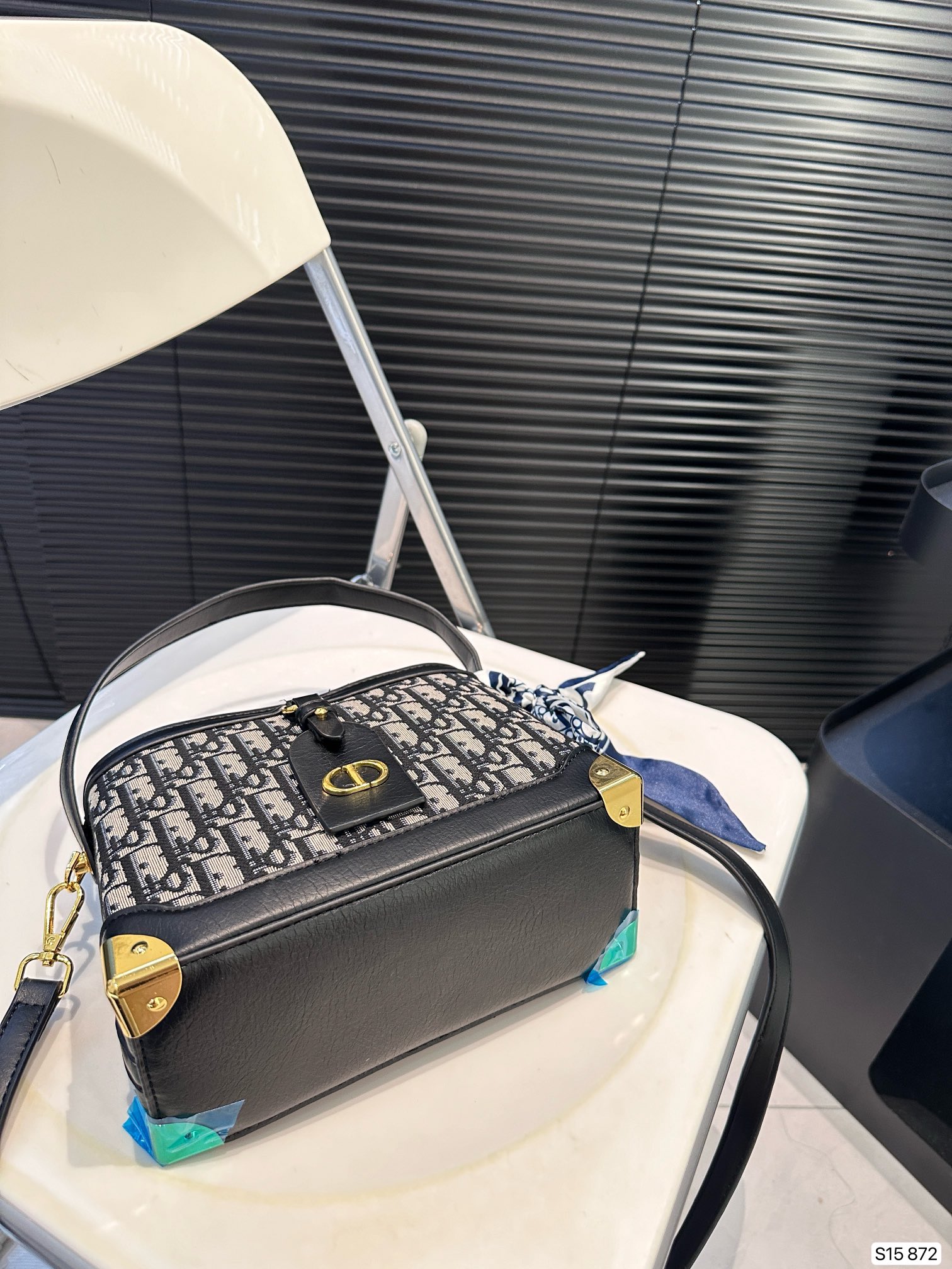 Replica Dior 30 Montaigne Bag