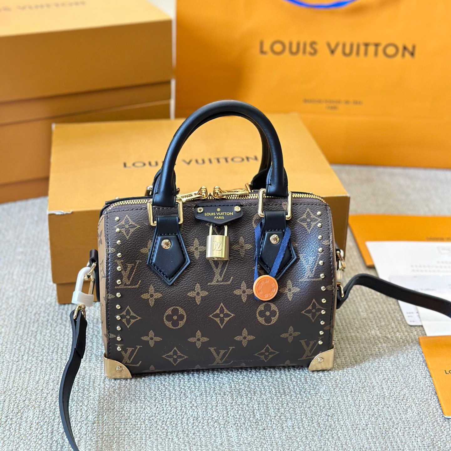LV speedy crossbody shoulder bag