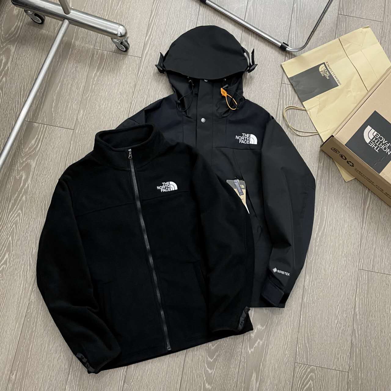 The North Face 1990 submachine jacket unisex