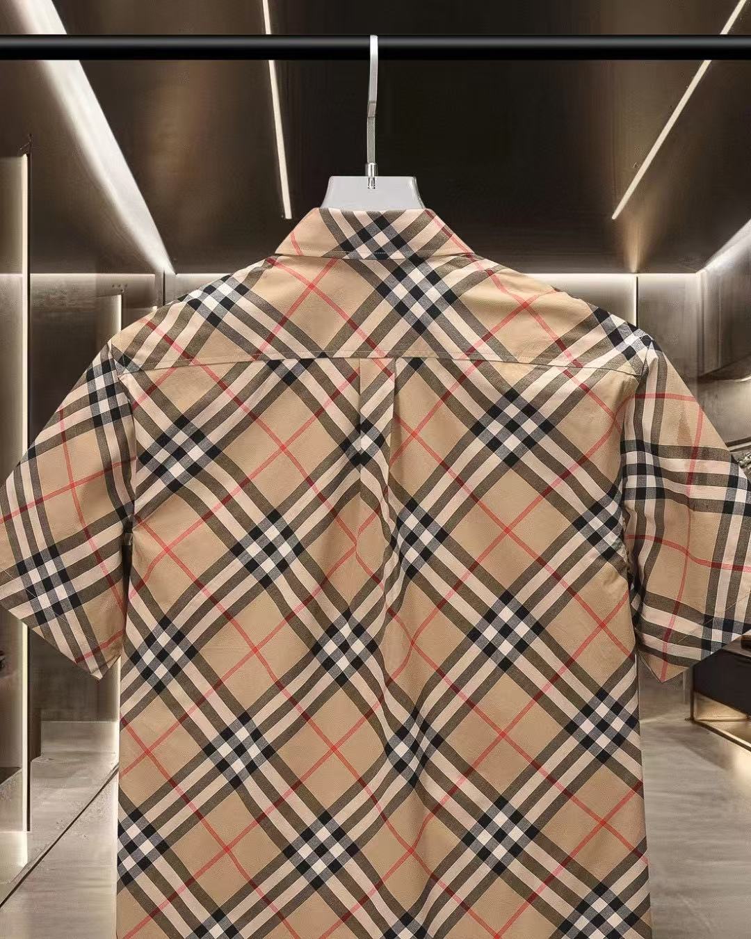 Burberry classic plaid T-shirt