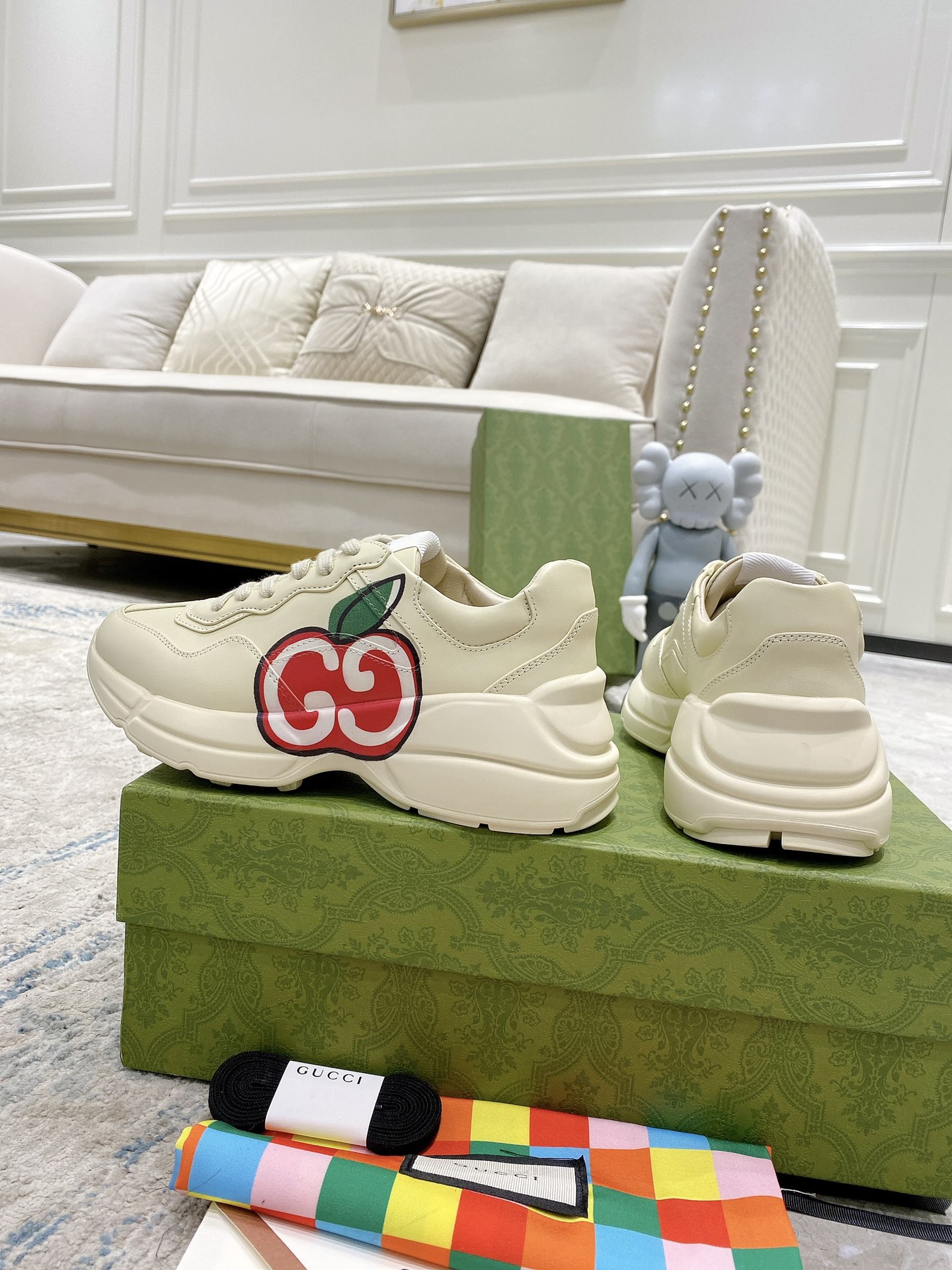 Gucci sneakers
