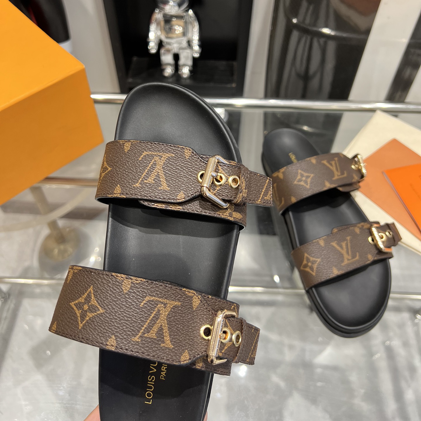 LV 24ss High Original unisex slippers