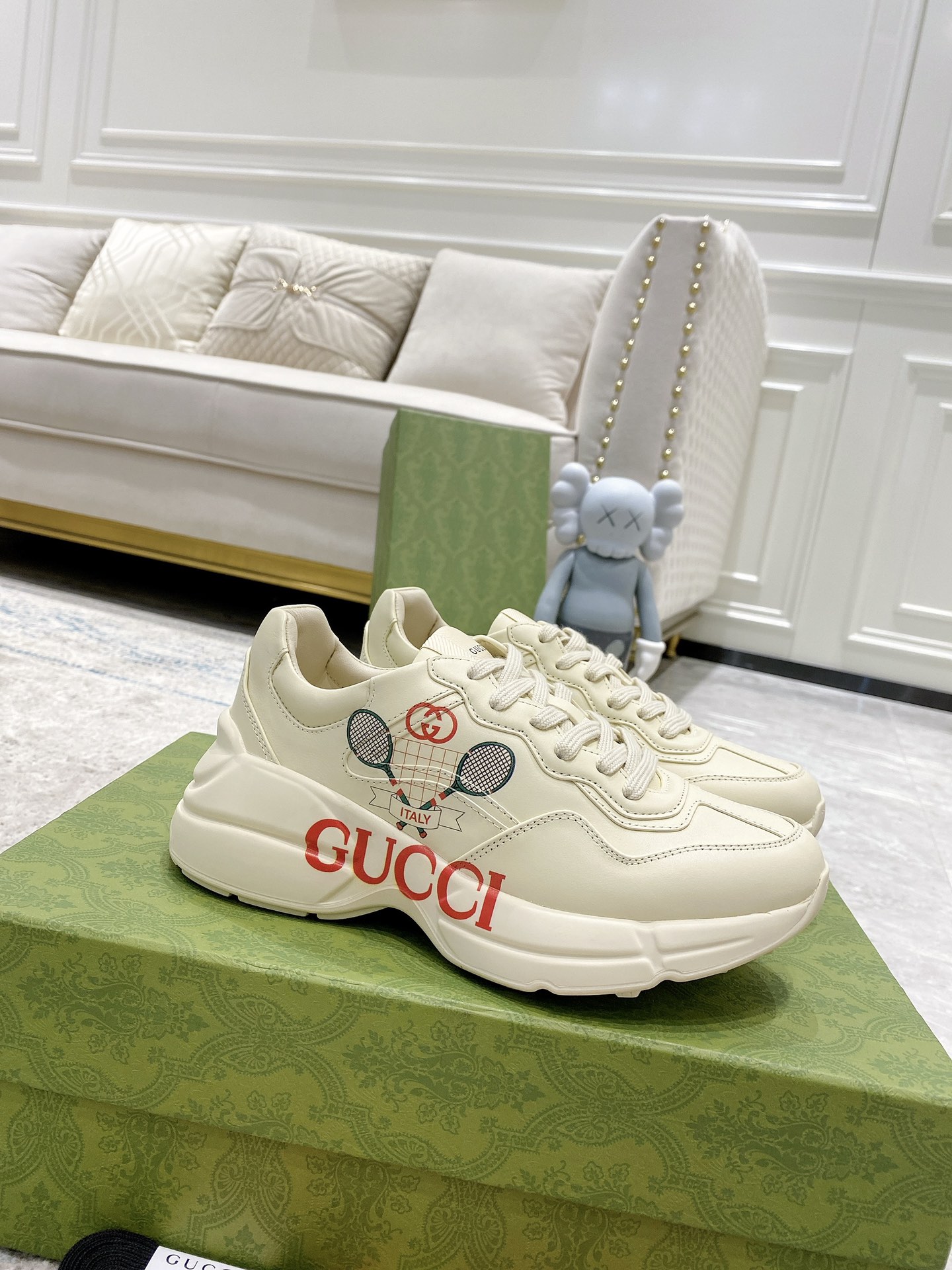 Gucci sneakers