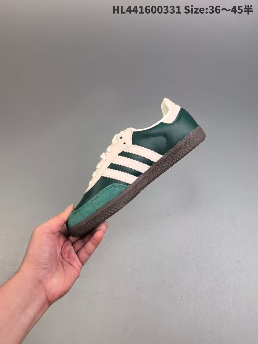 Adidas originals gazelle indoor xhello kitty凯