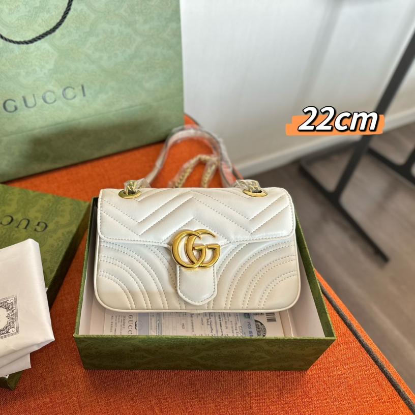 Gucci Marmont chain bag