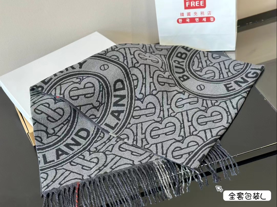 Replica Burberry Check Cashmere Scarf