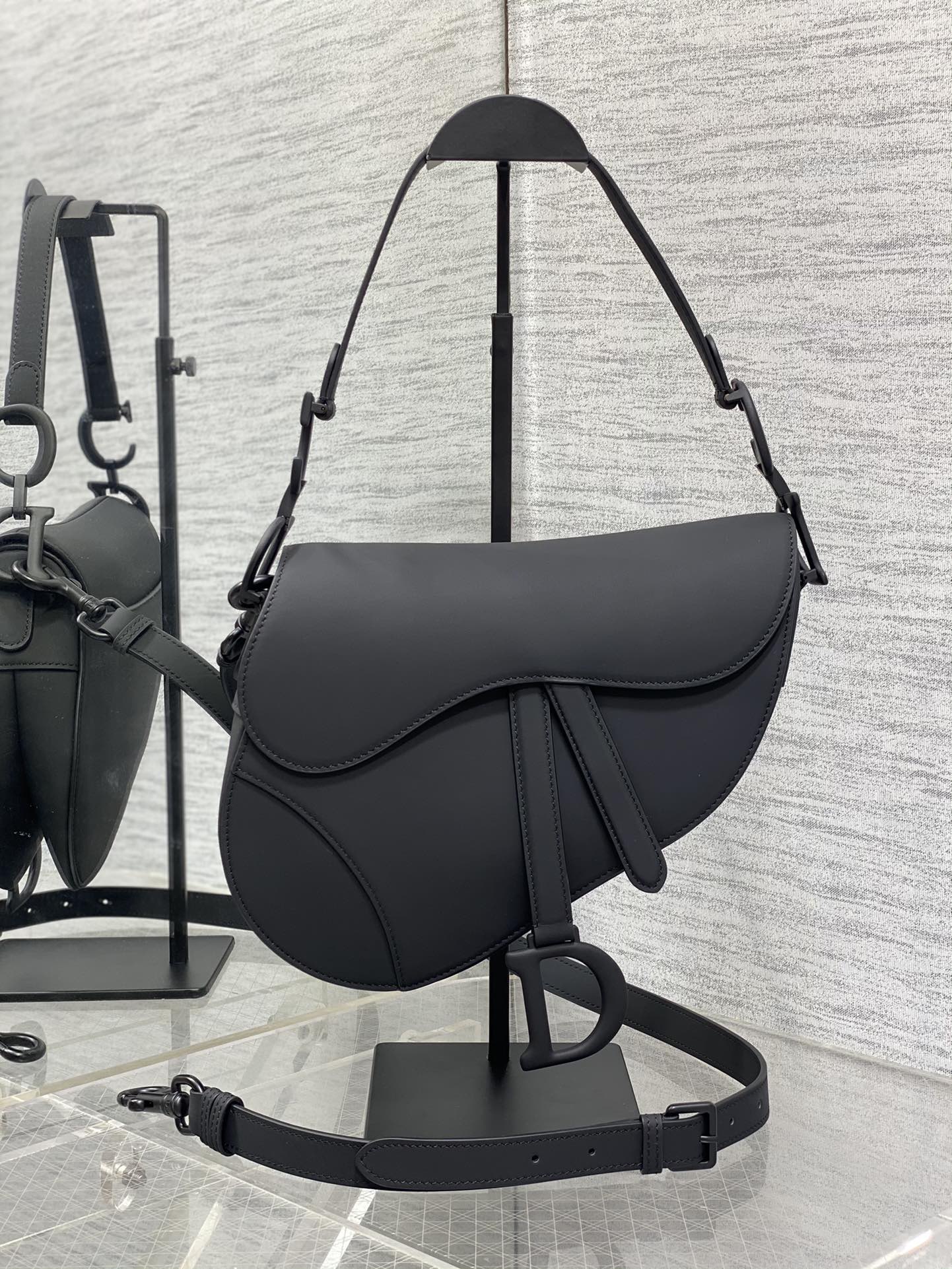 12A High version Dior Saddle Bag