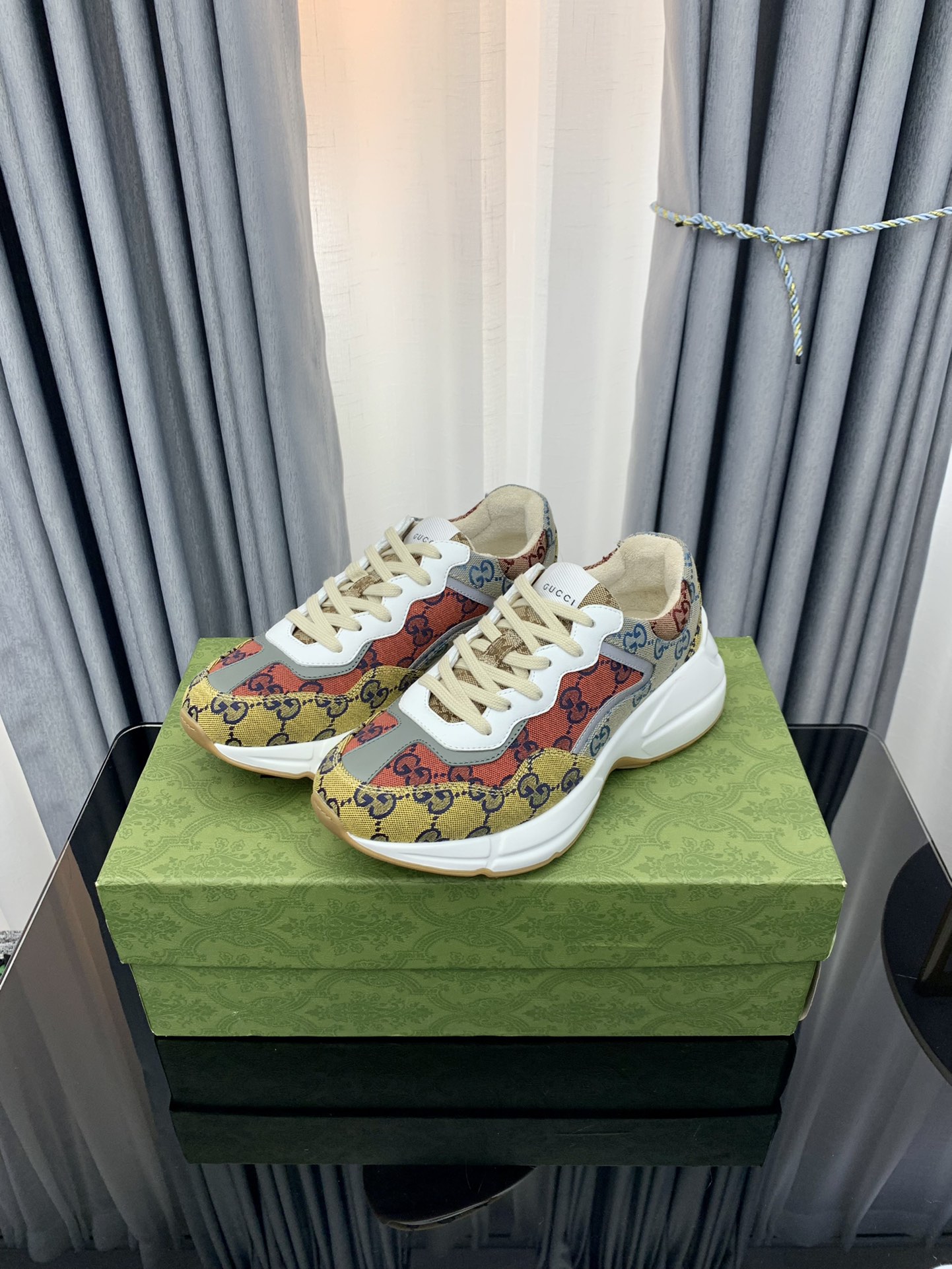Gucci sneakers