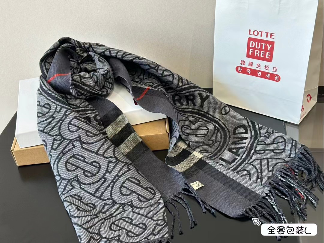 Replica Burberry Check Cashmere Scarf