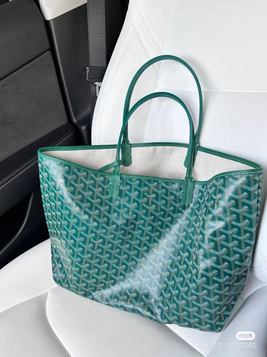 Goyard Tote bag