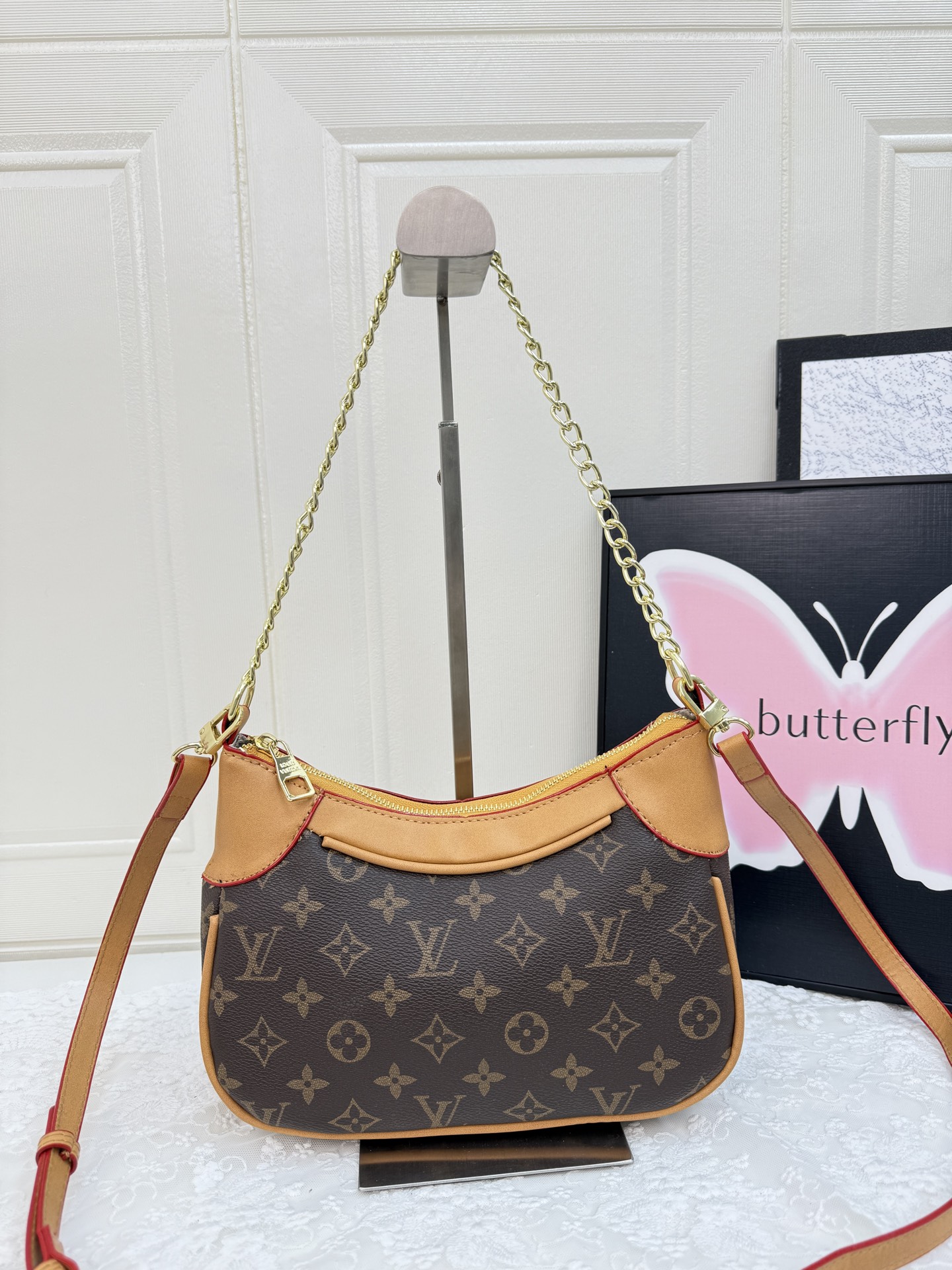 LV shoulder crossbody chain bag