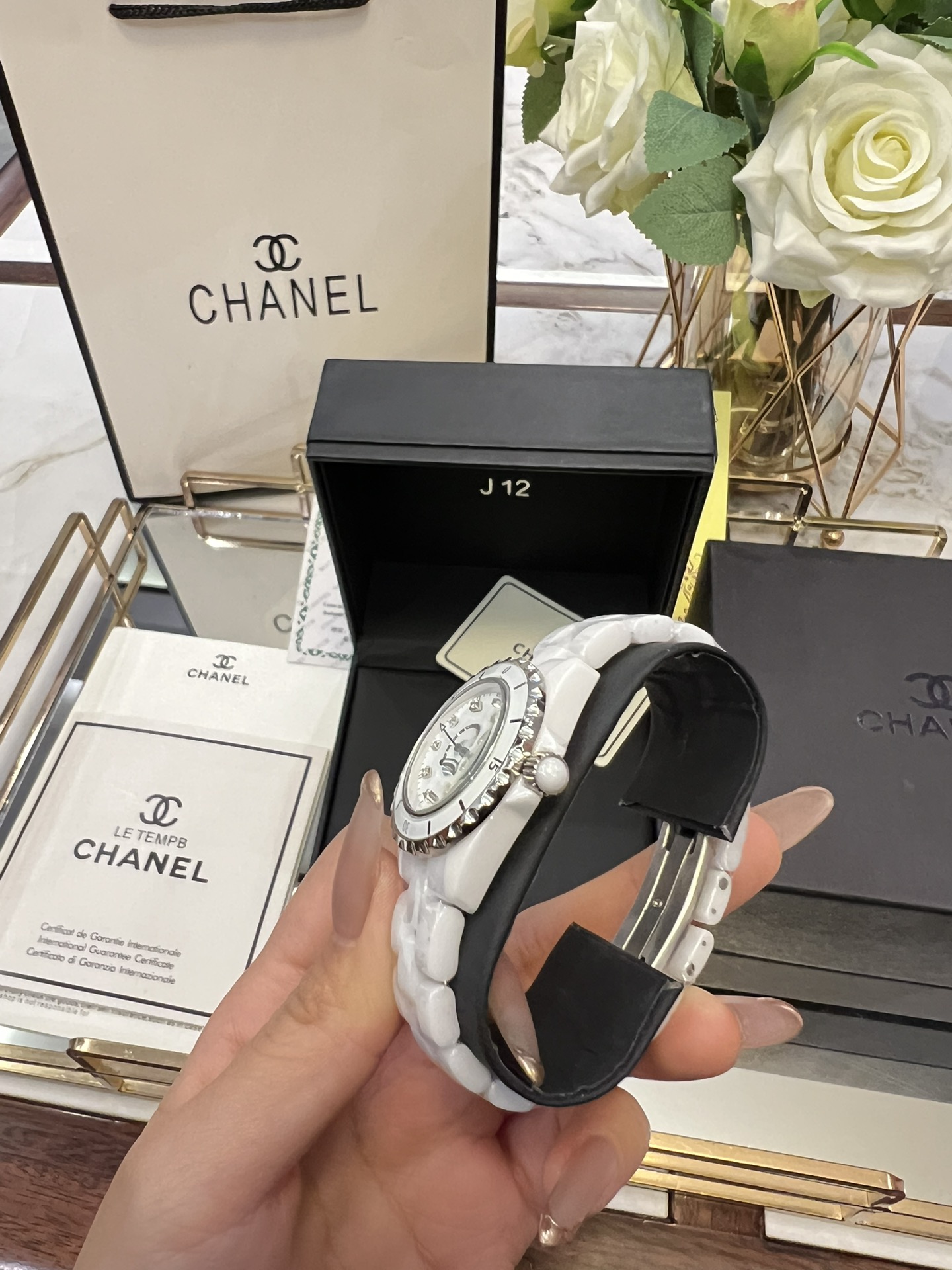Replica CHANEL J12 Ceramic Quartz Ladies Watch