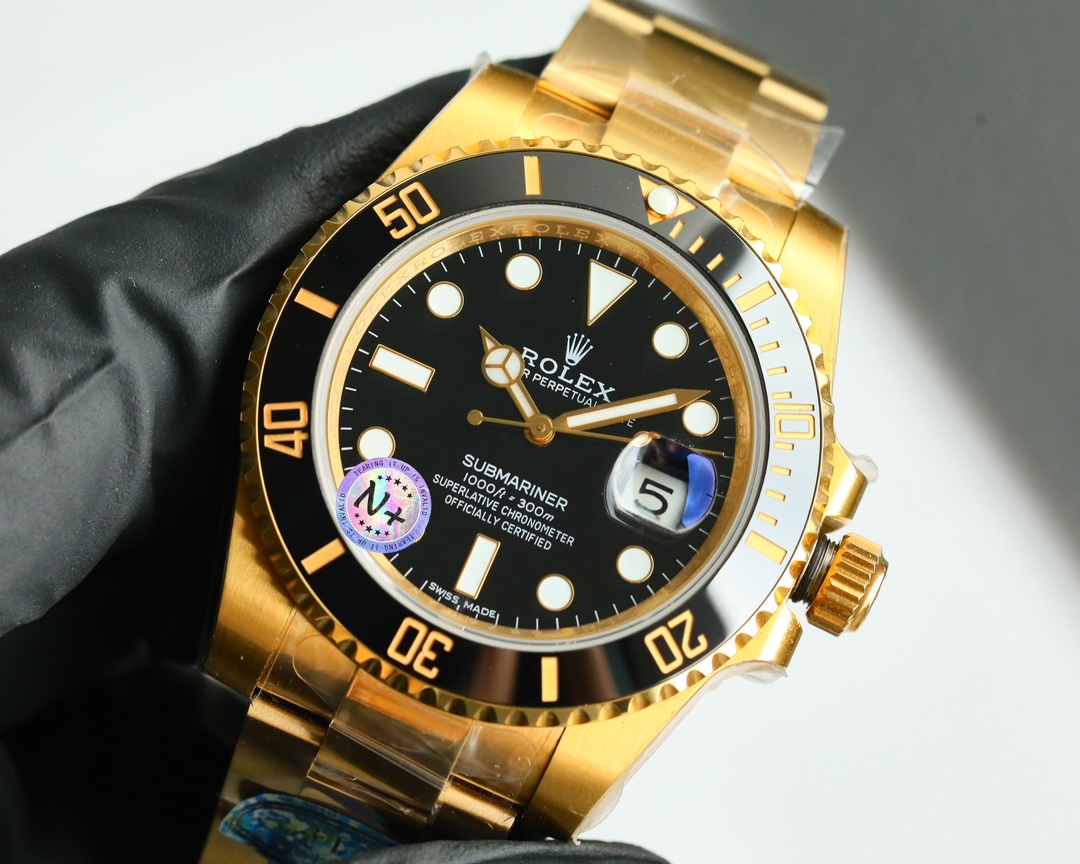 Replica Rolex Submariner Date 40 Dial Yellow Gold Watch