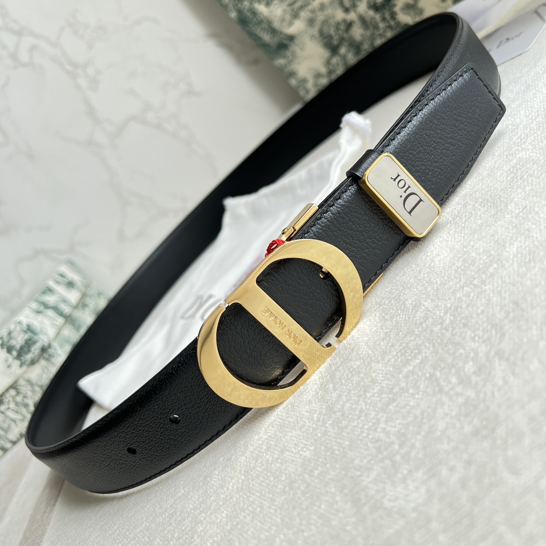 Dior belt  top layer leather