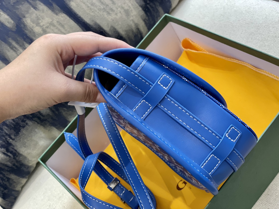 Goyard saddle bag