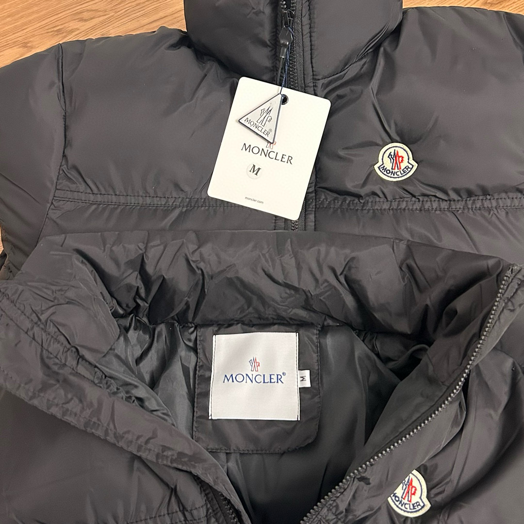 Moncler Black down cotton clothes